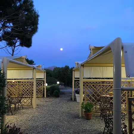 Rocce Bianche - Farm stay